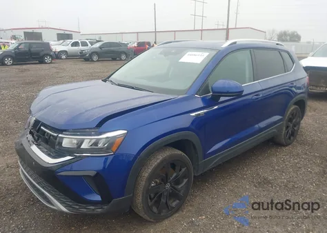 2023 Volkswagen Taos 1.5T Se из США, поврежденный, VIN 3VVEX7B24PM322366